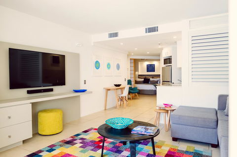 Netanya Noosa Beachfront Resort - Hotel Accommodation 21