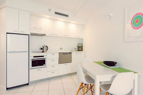 Netanya Noosa Beachfront Resort - Hotel Accommodation 20