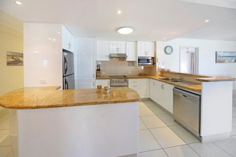 Coolum Caprice - Hotel Accommodation 5