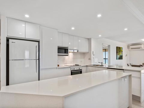 Coolum Caprice - Hotel Accommodation 3