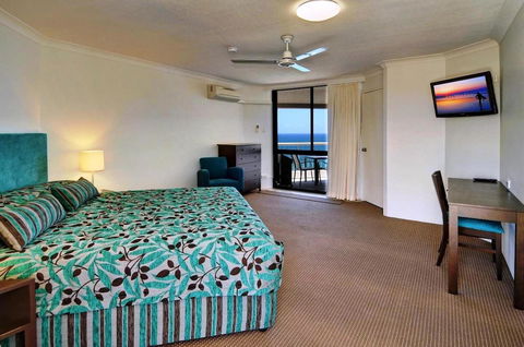 Coolum Caprice - Hotel Accommodation 21