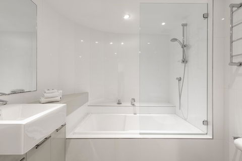 The Cove Noosa - Hotel Accommodation 12