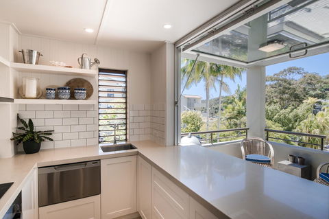 Bella Casa Noosa - Hotel Accommodation 22