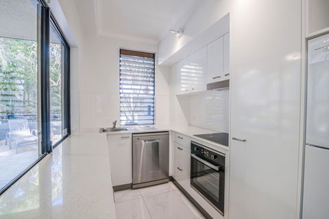 Bella Casa Noosa - Hotel Accommodation 4