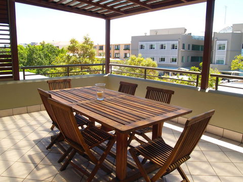 Bella Casa Noosa - Hotel Accommodation 2