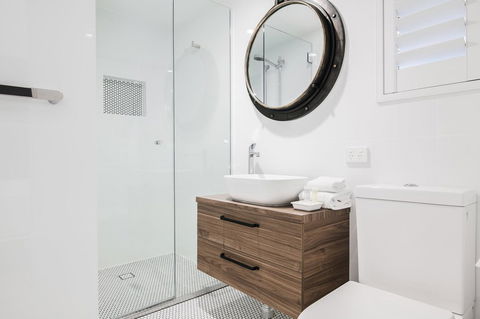 Bella Casa Noosa - Hotel Accommodation 12