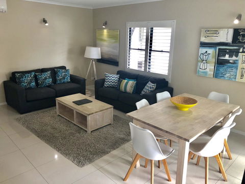 Bella Casa Noosa - Hotel Accommodation 17