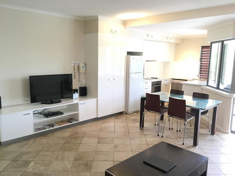 Bella Casa Noosa - Hotel Accommodation 38