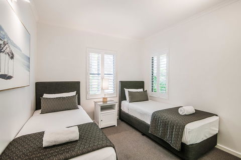 Bella Casa Noosa - Hotel Accommodation 7