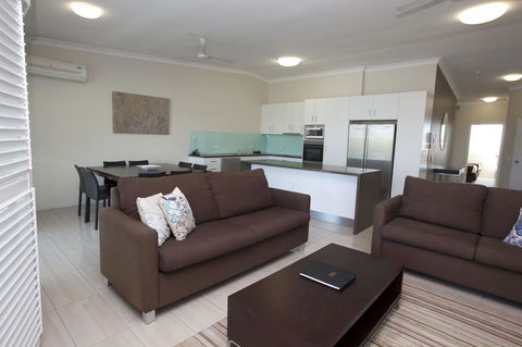 Mariners North Holiday Apartments - Hotel Accommodation 37