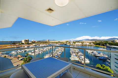 Mariners North Holiday Apartments - Hotel Accommodation 26