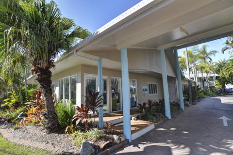 The Beach Motel Hervey Bay - Hotel Accommodation 37