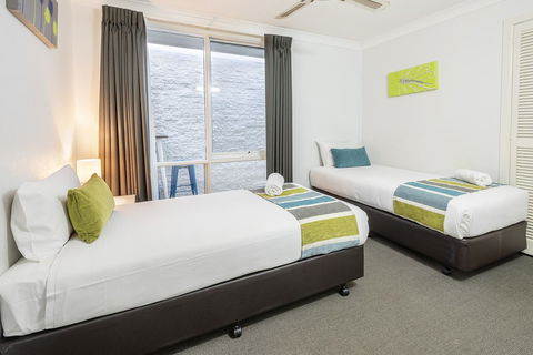 The Beach Motel Hervey Bay - Hotel Accommodation 24