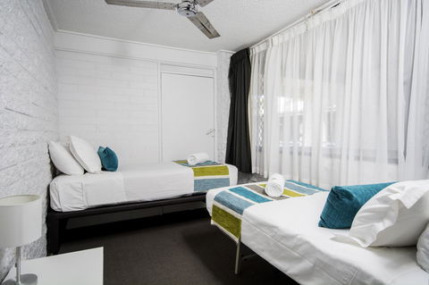 The Beach Motel Hervey Bay - Hotel Accommodation 30