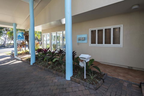 The Beach Motel Hervey Bay - Hotel Accommodation 38