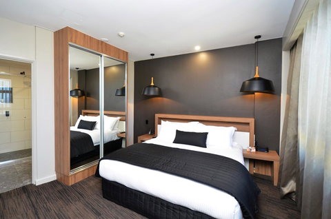 Hotel Grand Chancellor Townsville - Hotel Accommodation 3