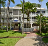 The White House Port Douglas - Hotel Accommodation