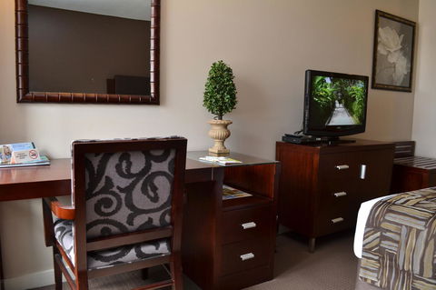 Madison Plaza Townsville - Hotel Accommodation 10