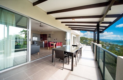 Whitsunday Reflections - Hotel Accommodation 2