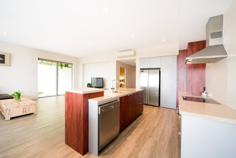 Whitsunday Reflections - Hotel Accommodation 6