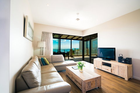 Whitsunday Reflections - Hotel Accommodation 12