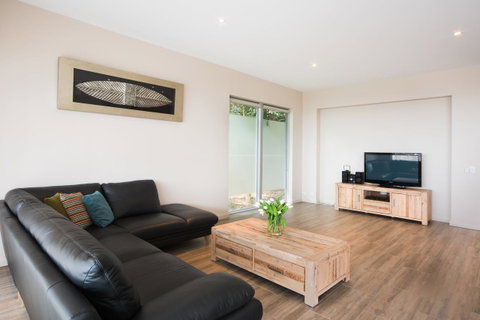 Whitsunday Reflections - Hotel Accommodation 9