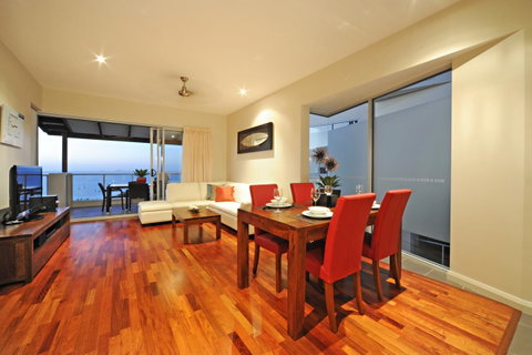 Whitsunday Reflections - Hotel Accommodation 30