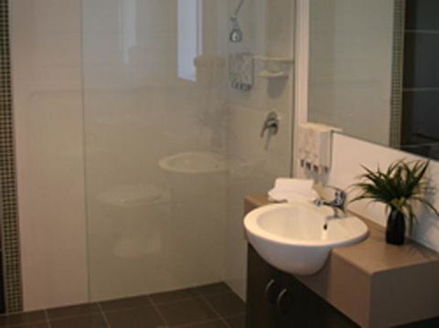 Drovers Motor Inn - Hotel Accommodation 4