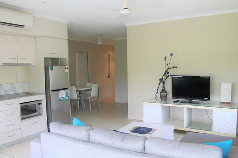 Sea Point On Trinity Beach - Hotel Accommodation 13