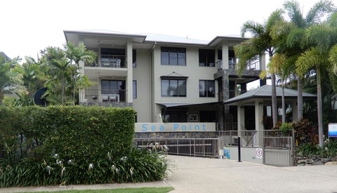 Sea Point On Trinity Beach - Hotel Accommodation 28