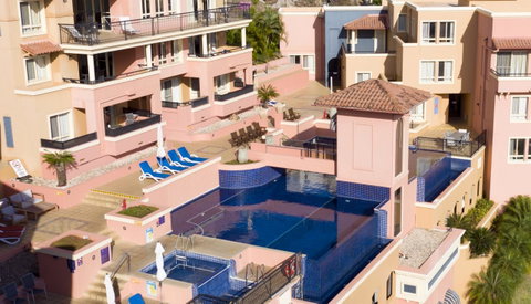 Martinique Whitsunday Resort - Hotel Accommodation 6