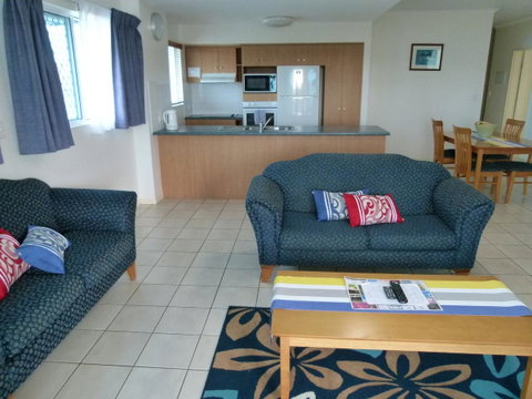 Madison Ocean Breeze Apartments - Hotel Accommodation 21
