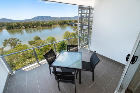 Empire Apartment Hotel Rockhampton - Hotel Accommodation 20