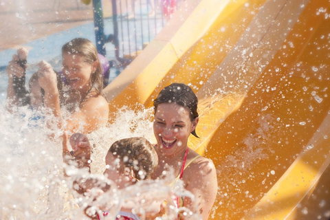 Sea World Resort - Hotel Accommodation 17