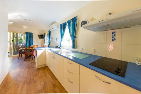 King Reef Resort - Hotel Accommodation 37