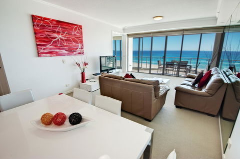 Reflections Tower Two - Hotel Accommodation 21