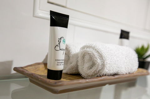 Sunlit Waters Studio Apartments - Hotel Accommodation 25