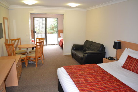 Comfort Inn Grammar View - Hotel Accommodation 13