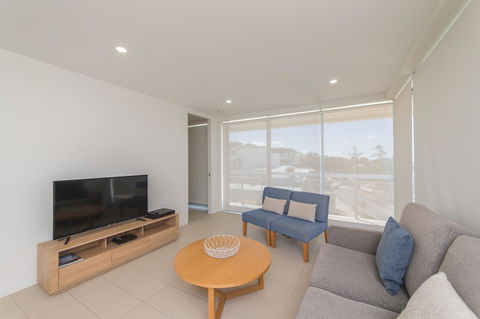 Salt Yeppoon - Hotel Accommodation 32