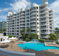 Broadbeach Holiday Apartments - Hotel Accommodation