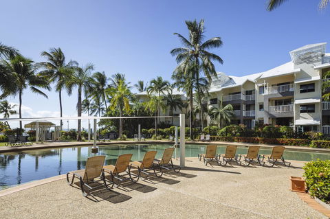 Coral Sands Beachfront Resort - Hotel Accommodation 18