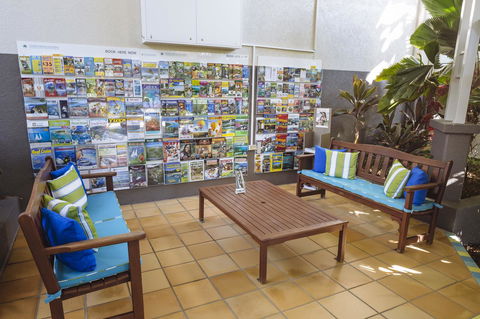 Coral Sands Beachfront Resort - Hotel Accommodation 26