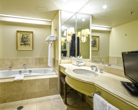 Stamford Plaza Brisbane - Hotel Accommodation 10