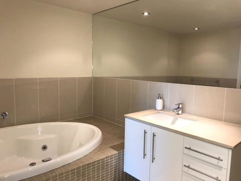 Proximity Waterfront Apartments - Hotel Accommodation 22