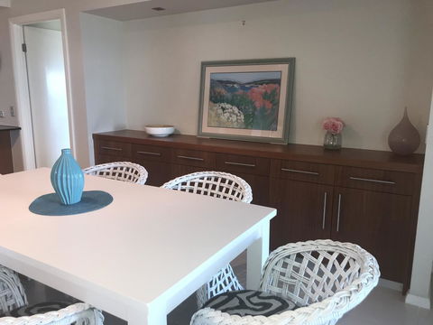 Proximity Waterfront Apartments - Hotel Accommodation 8