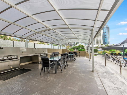 Sunbird Beach Resort Main Beach - Hotel Accommodation 39