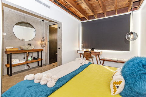 The Pink Hotel Coolangatta - Hotel Accommodation 19