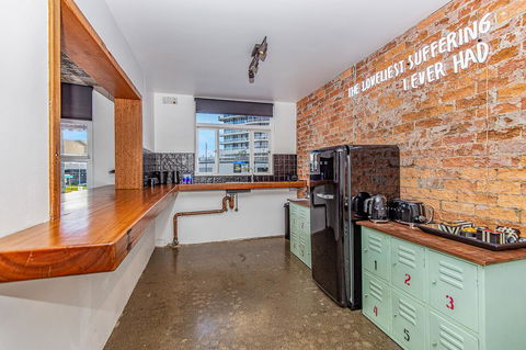 The Pink Hotel Coolangatta - Hotel Accommodation 4