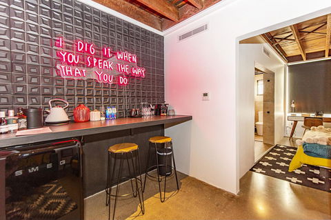 The Pink Hotel Coolangatta - Hotel Accommodation 20