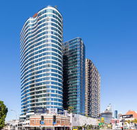 Hostrelax Residences on Alfred - Hotel Accommodation